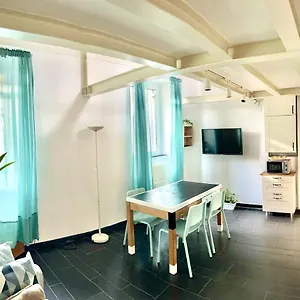 Cozy Loft Marina View Appartamento