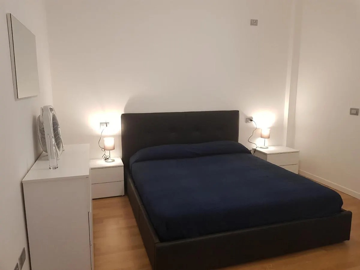 Appartamento La Città sul mare 35 Savona Italia
